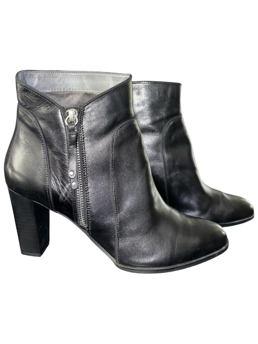 ADRIENNE VITTADINI Taki Soft Calf Black Leather Booties with Side Zipper Details - Picture 3 of 9